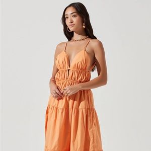 ASTR Cassie Cinched Tiered Maxi Dress